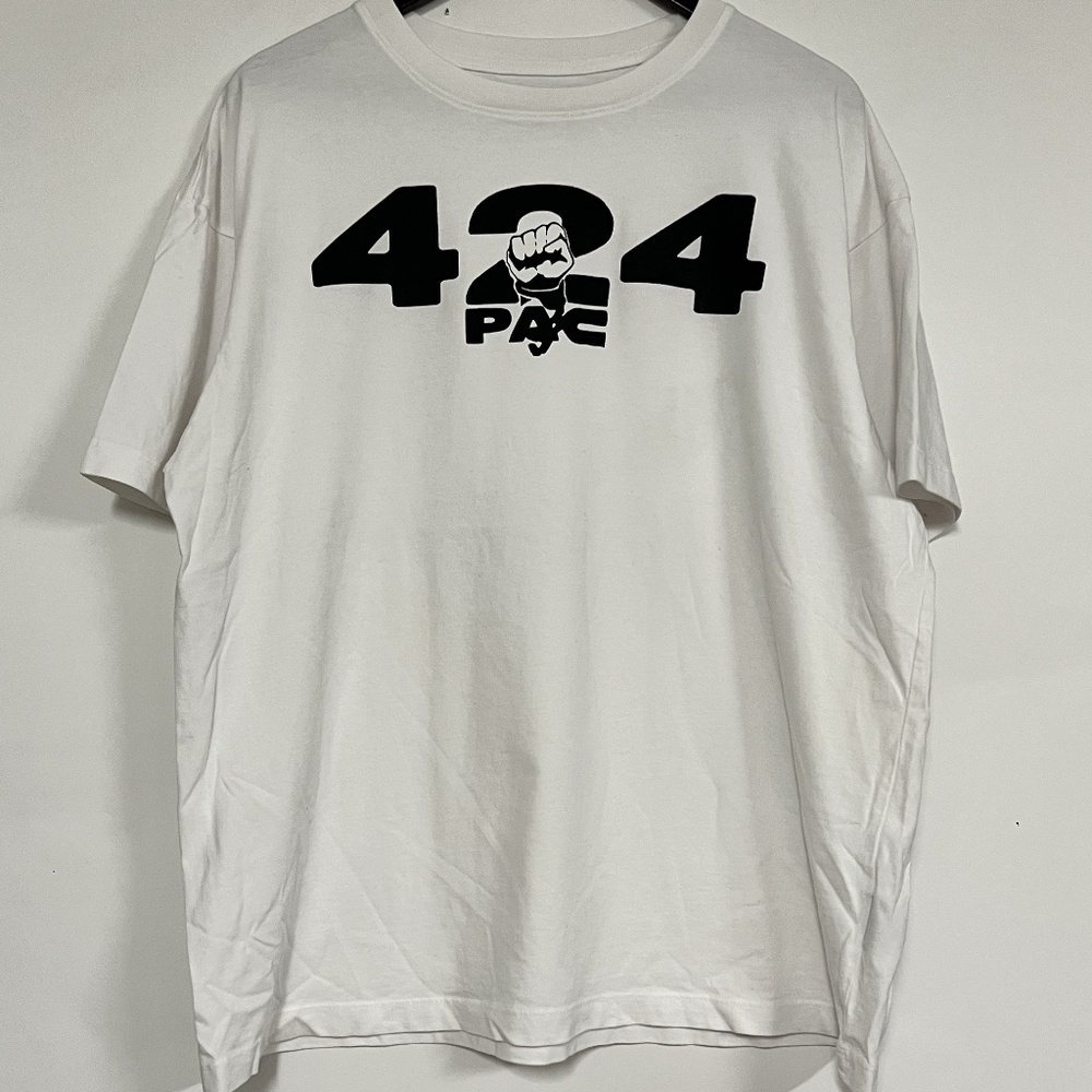 NWOT 424 On Fairfax- Pac White tee